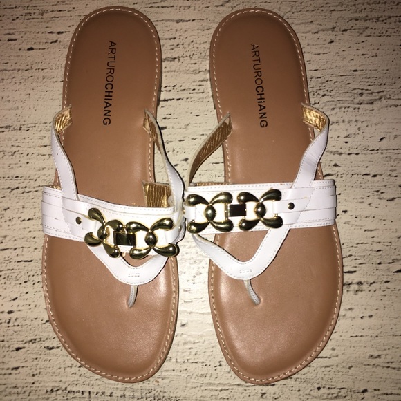 ARTUROCHIANG Shoes - WHITE SANDALS WITH GOLD EMBELLISHMENTS IN SIZE 10